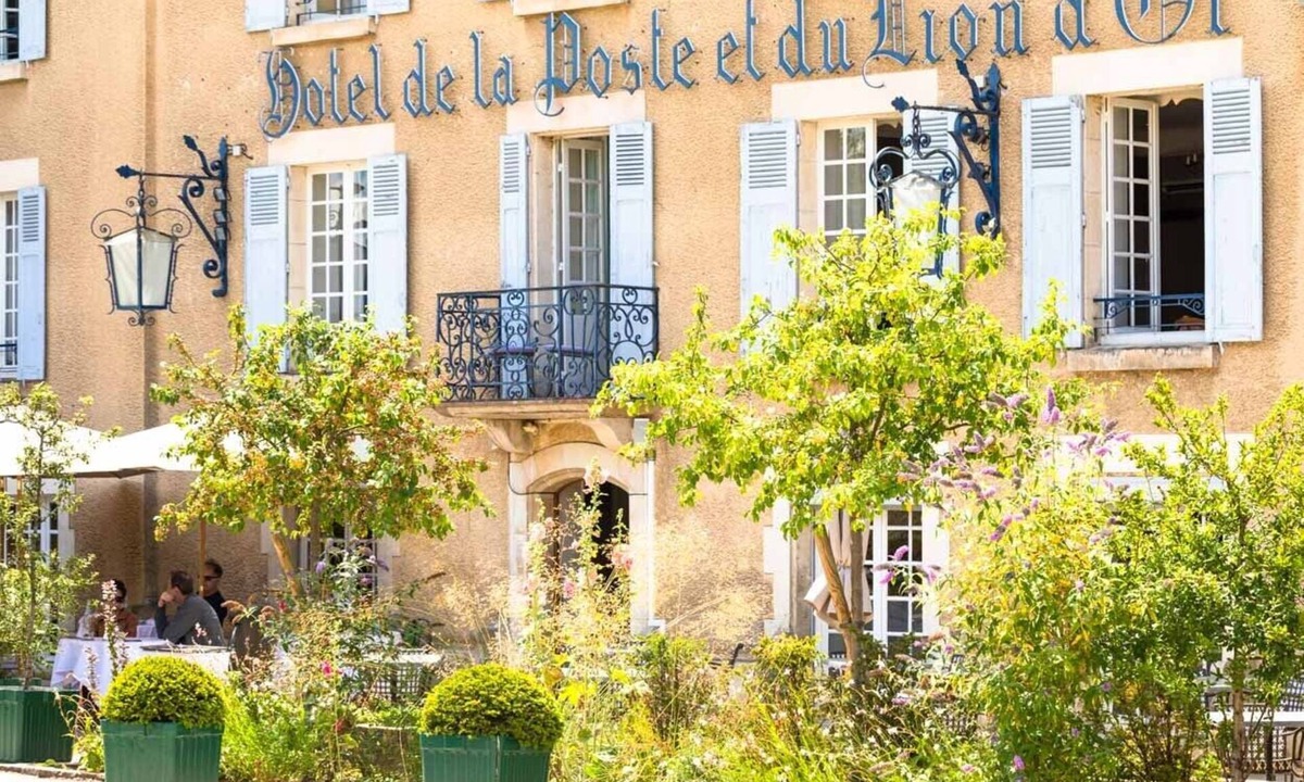 Vezelay Hotel | Hôtel Restaurant de la Poste et du Lion d'Or