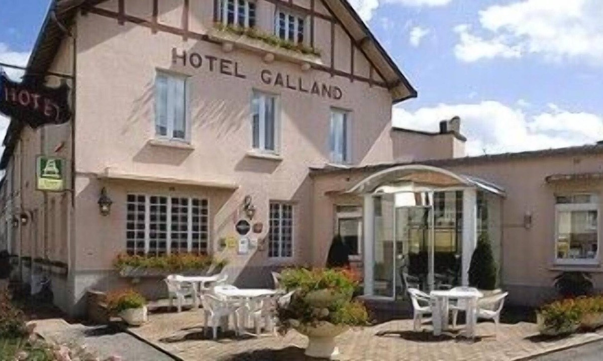 Lapalisse Hotel | Hôtel Restaurant Galland