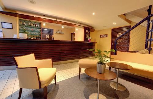 Malo-les-Bains Hotel | Hôtel Restaurant l'Hirondelle