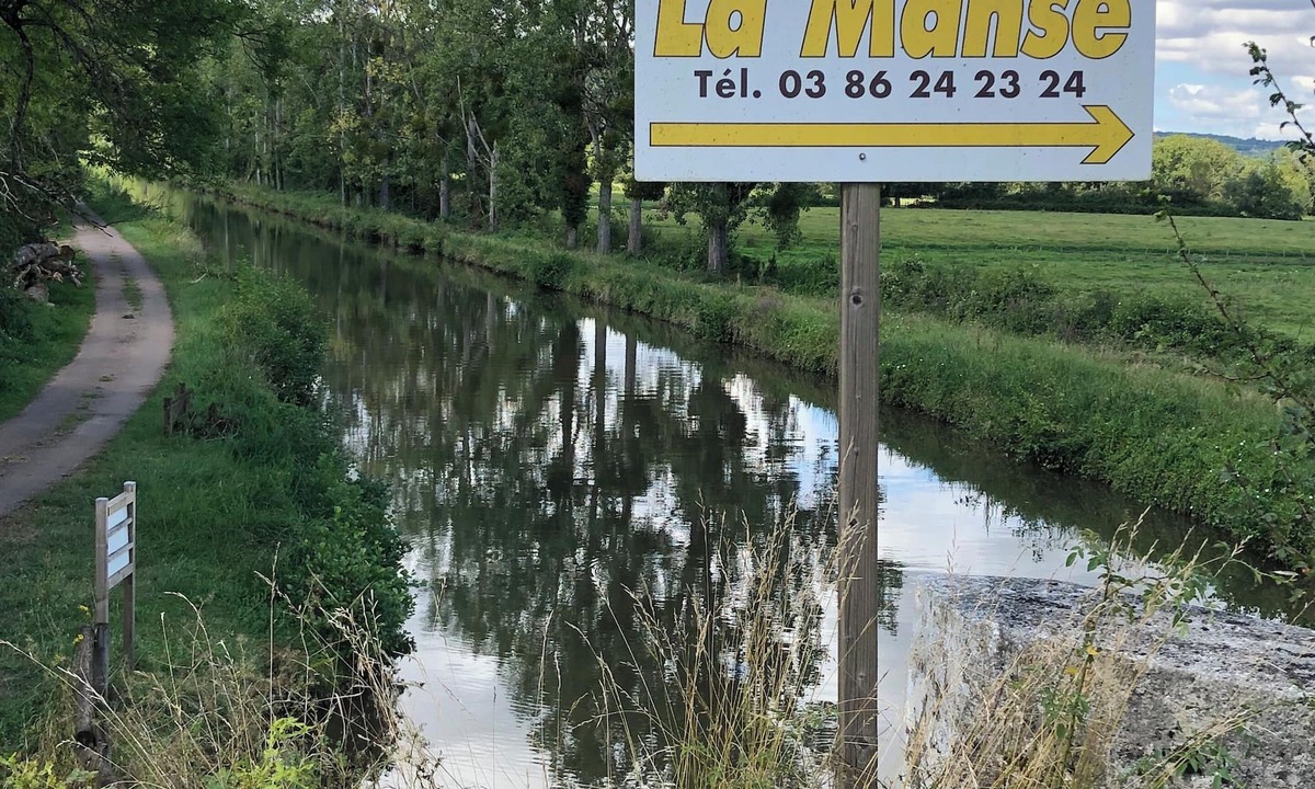 Dornecy Hotel | Hôtel Restaurant La Manse