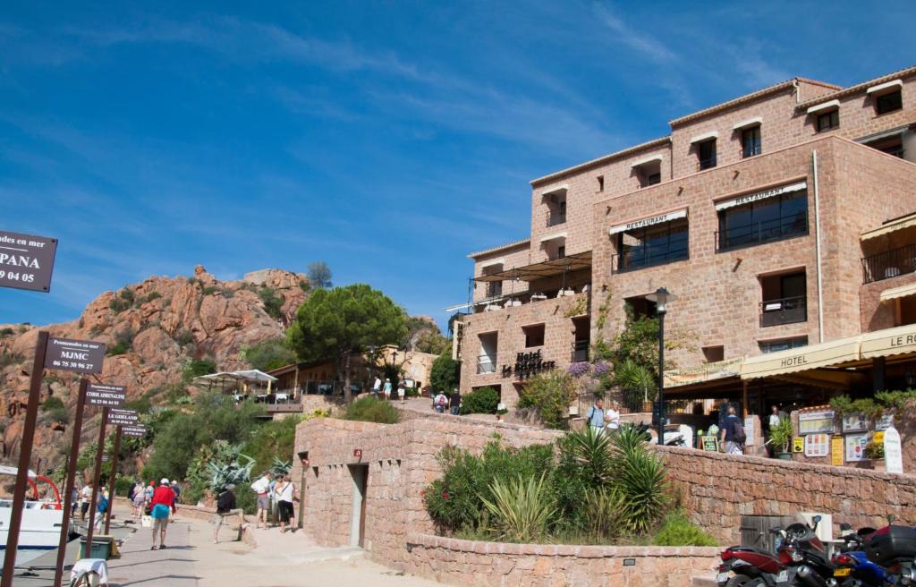 Porto Hotel | Hôtel & Restaurant Le Belvédère