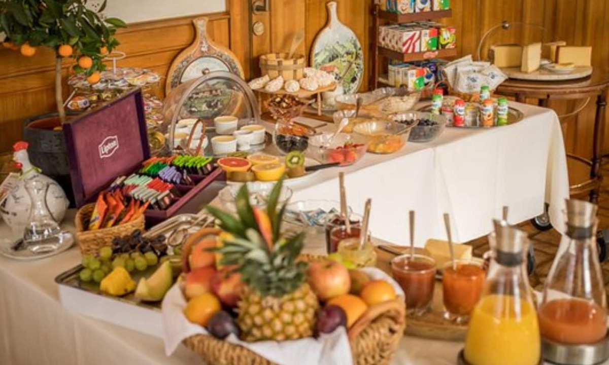 Morlon Hotel | Hôtel Restaurant Le Gruyerien