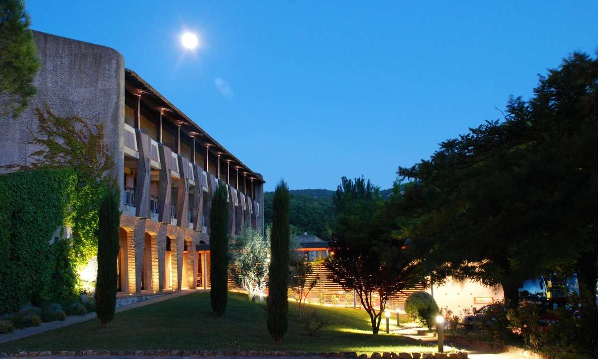 Apt Hotel | Hôtel Vacances Bleues Castel Luberon