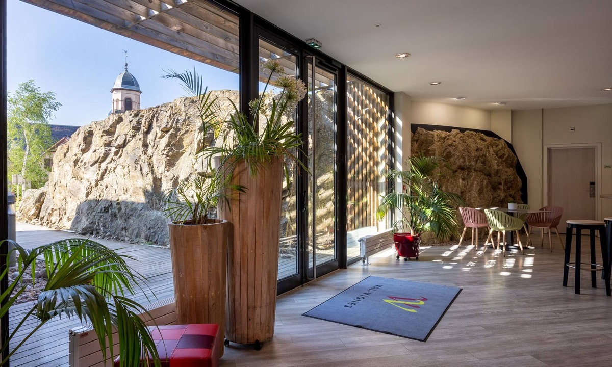 Saint-Hippolyte Hotel | Hôtel Val-Vignes