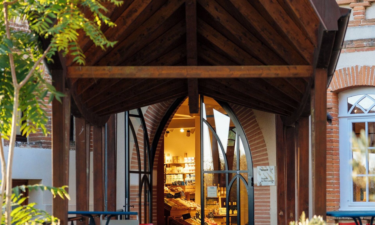 Bellegarde-Sainte-Marie Hotel | Hôtellerie de l'Abbaye du Désert
