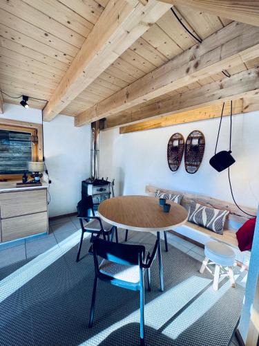 Blatten bei Naters Apartment | Hüttli Chalet Weitblick 10 Minuten zur Skigondel und Aletschgletscher