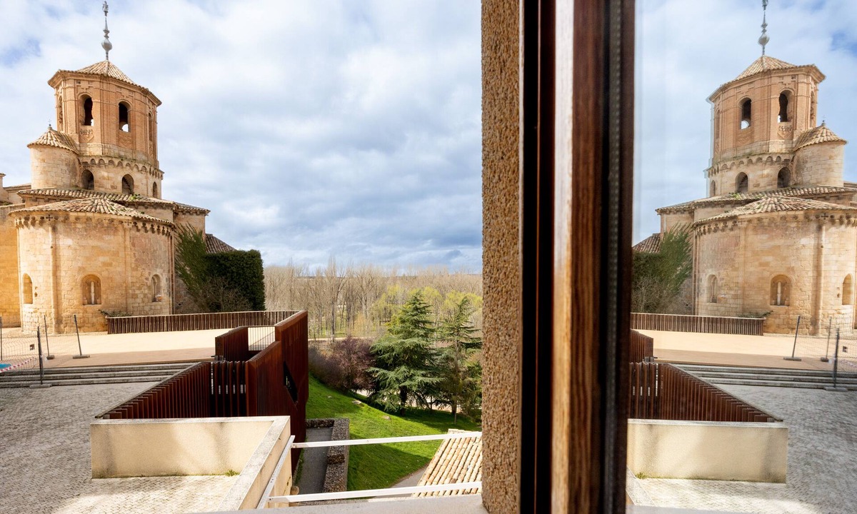 Almazan Hostel | H-A Puerta de la Villa
