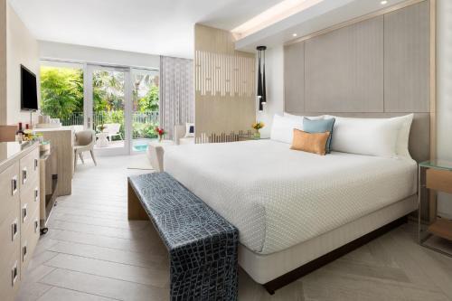 Uptown - Upper Duval Resort | H2O Suites- Adults Only