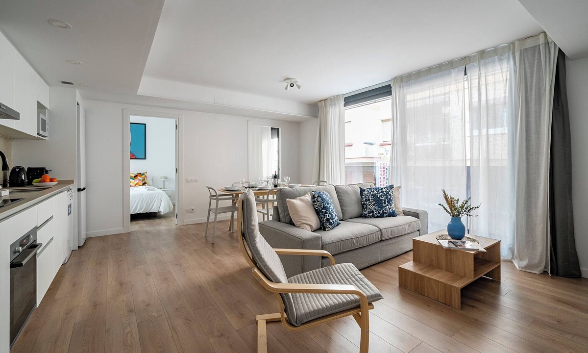 Collblanc y La Torrassa Apartment | Habitat Apartments Teatre 13