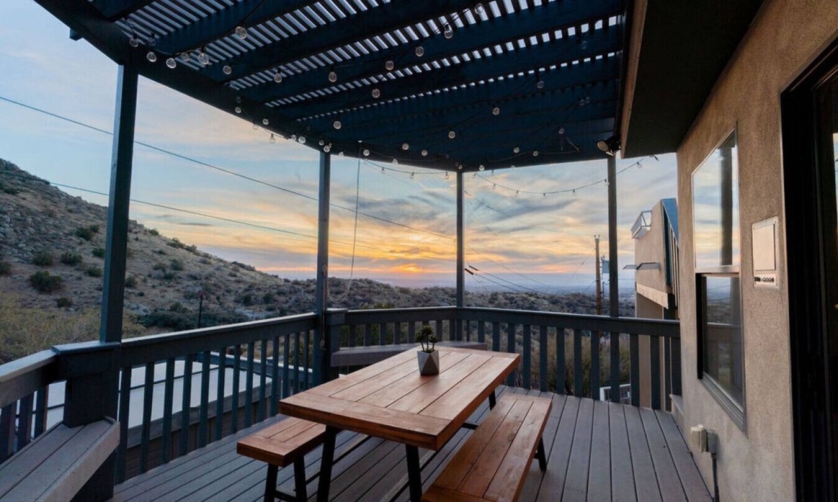 Northeast Heights House | Hacienda Bella: Stunning Views & Winter Hot Tub