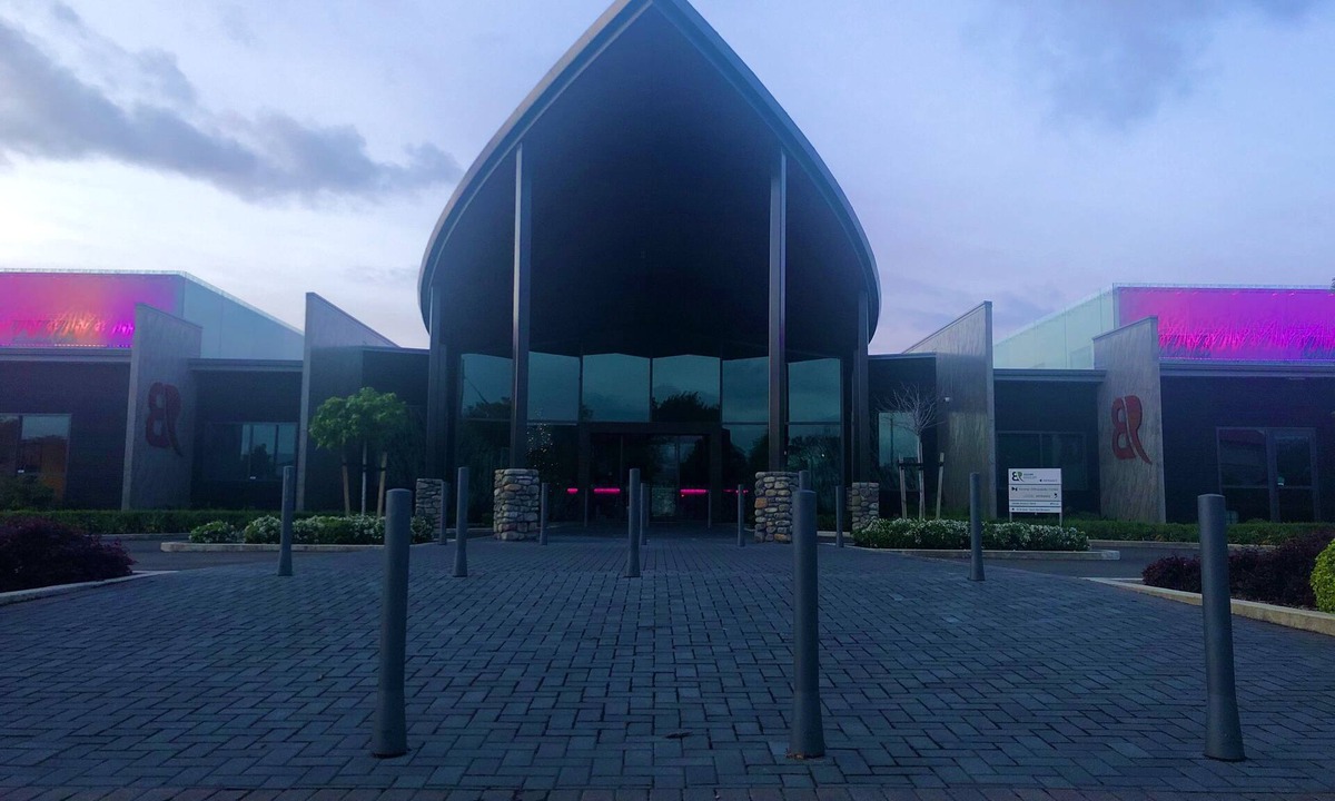 Palmerston North Hotel | Hacienda Motor Lodge