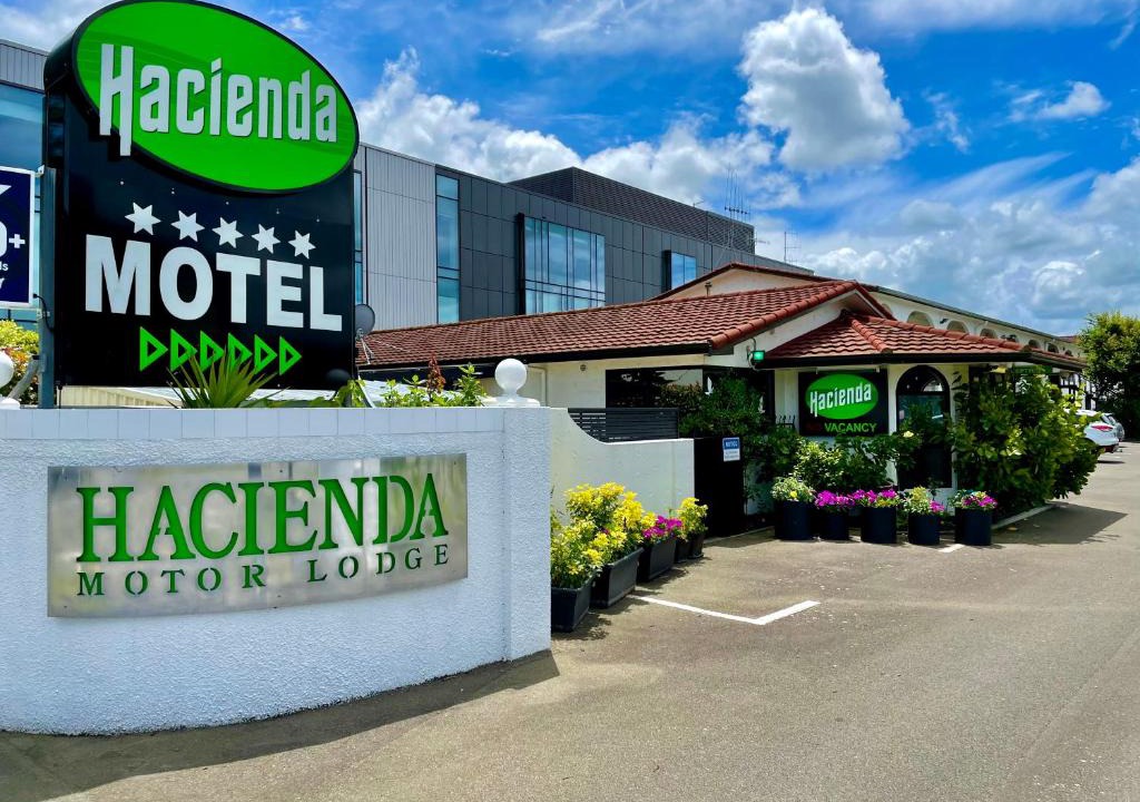 Palmerston North Hotel | Hacienda Motor Lodge
