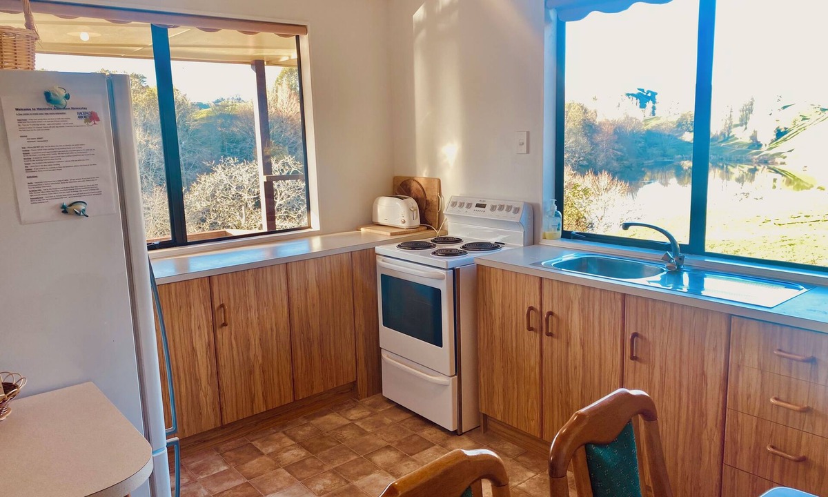 Tiniroto Cottage | Hackfalls Arboretum Cottage