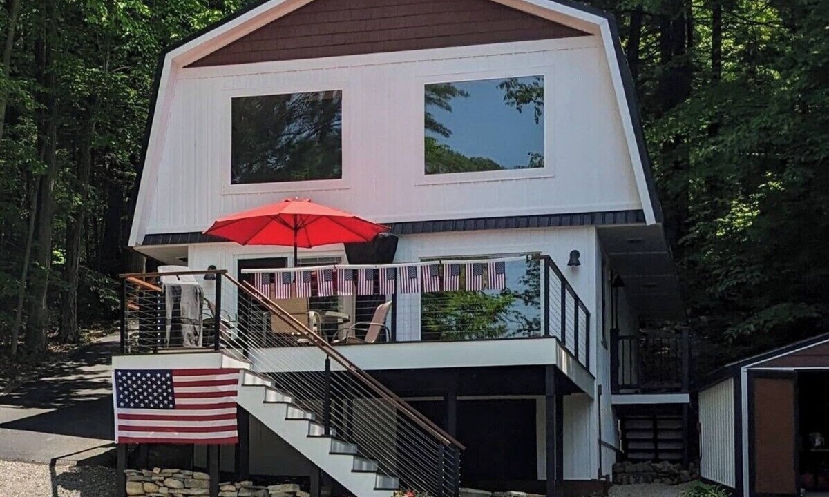 Fort Ann House | Hadlock Ridge