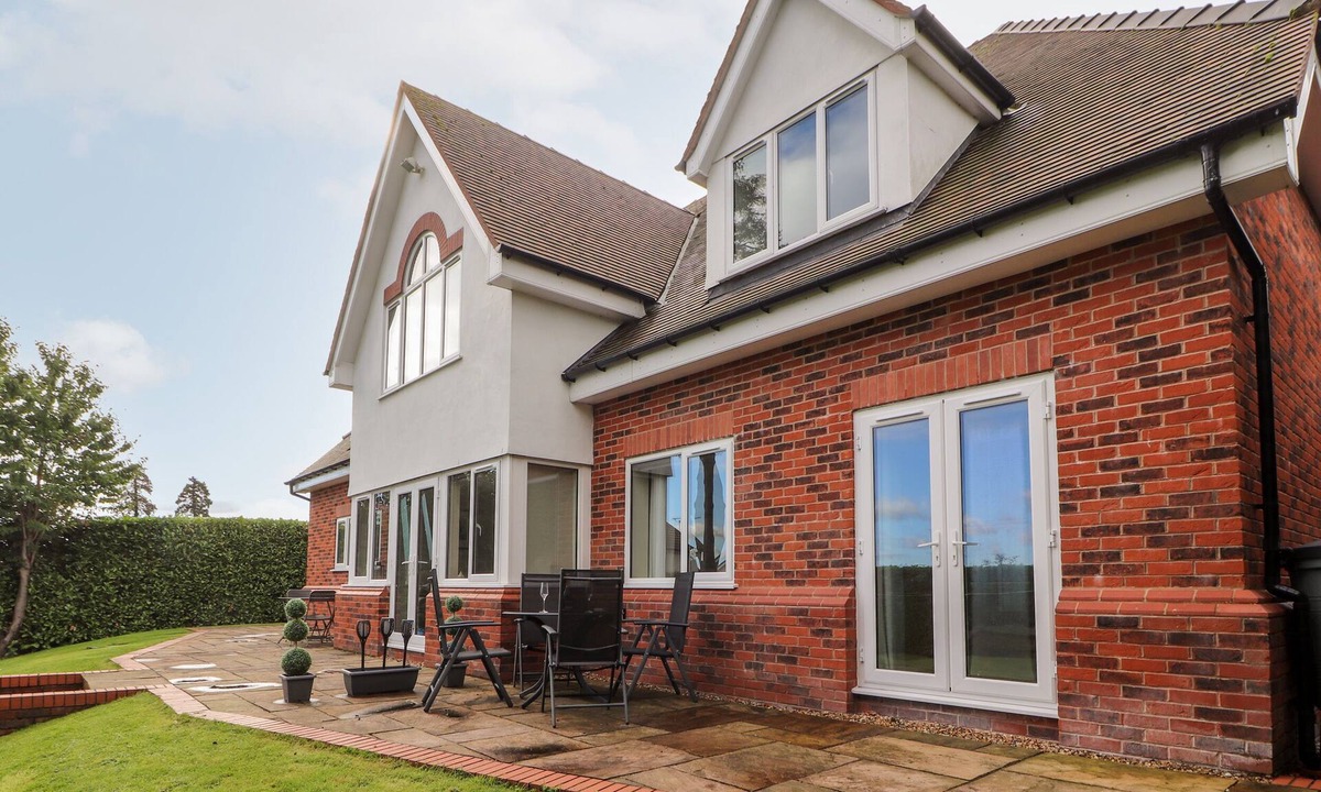 Flintshire Cottage | Hafan Fach