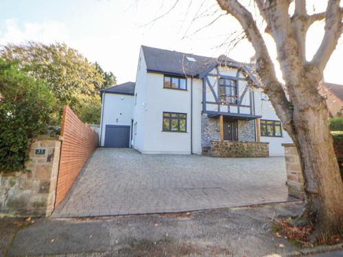 Prestatyn House | Hafan Y Mor