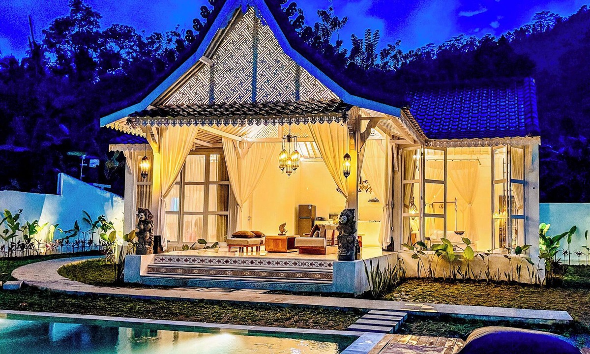 Selat Villa | Hafrana Villa by AGATA - 700sqm 2BR Villa with Private Pool & Jacuzzi