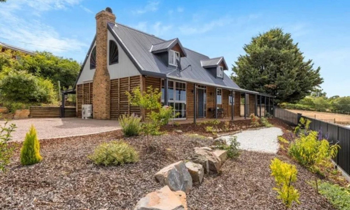 Hahndorf Cabin | Hahndorf Log Cabin