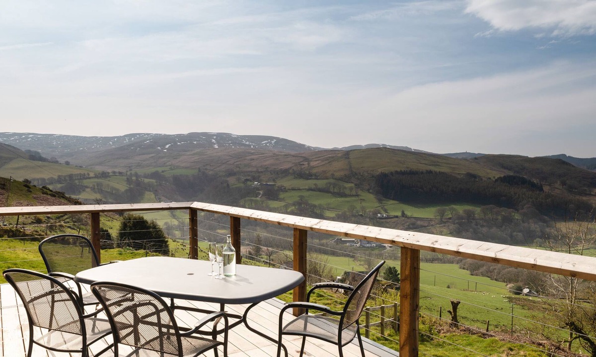 Glandyfi Cottage | Haka Lodge