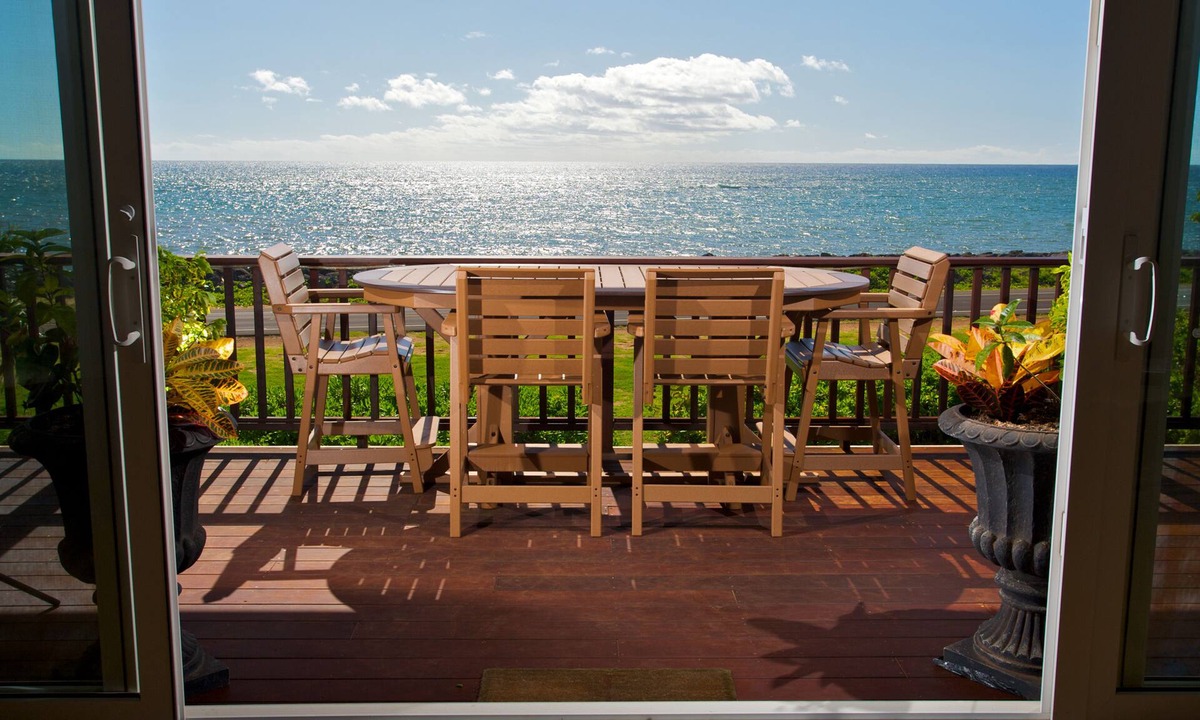 Kekaha House | Hale La- Luxury Beach House with Central Air Conditioning!