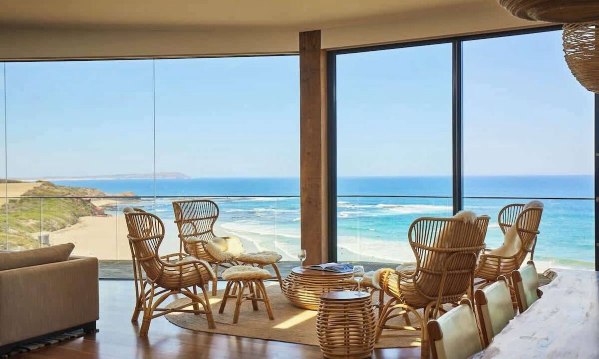 Smiths Beach House | Haleia | Luxury Sea Views | Direct Beach Access