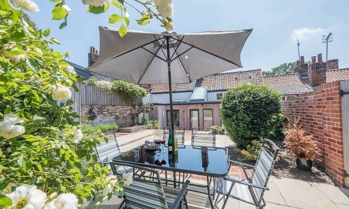 Martlesham Heath House | Hall Cottage, Woodbridge