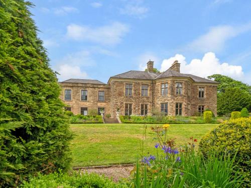 Alfreton House | Hallfield Hall