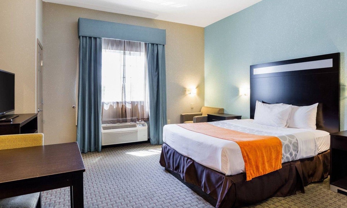 Lakeview  Jefferson County Hotel | Hallmarc Studios