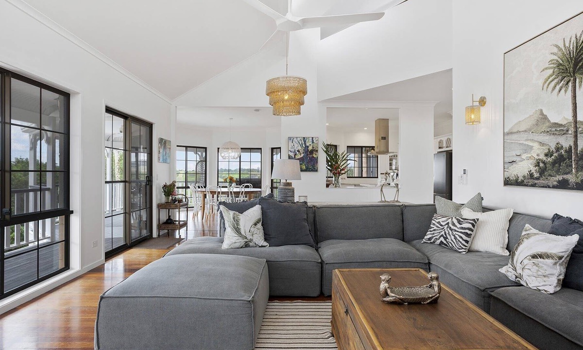 Pearces Creek House | Halt Hill Byron Hinterland (w/ Car Parking)