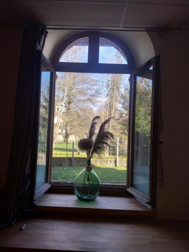 Le Pont-de-Beauvoisin House | Halte convivial,plein centre, wifi ,parking