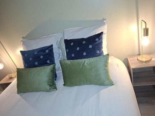 Gan House | Halte vigne et montagne