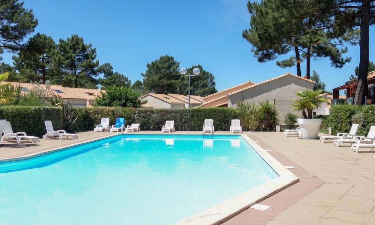 La Palmyre House | Hameau de Talaris by Interhome