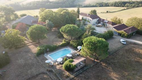 Beraut Bed & Breakfast | Hameau du HOUR - Chambre d'Hôtes et Gîtes