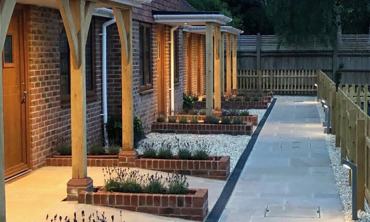 Woolbeding Hotel | Hamilton Arms