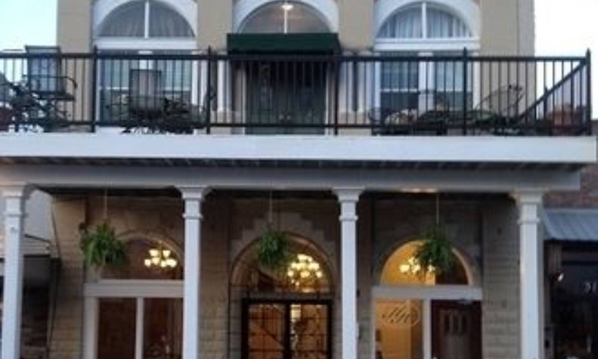 West Monroe Hotel | Hamilton House Inn