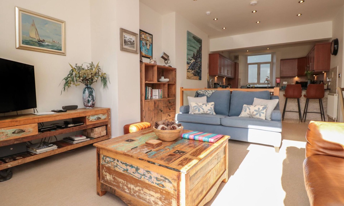 Stoke Fleming Cottage | Hamnavoe