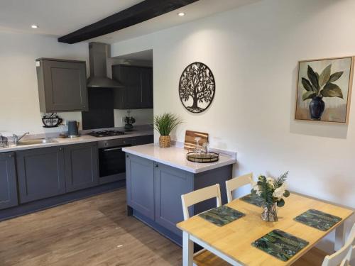 Stourport-on-Severn Apartment | Hampstall Inn