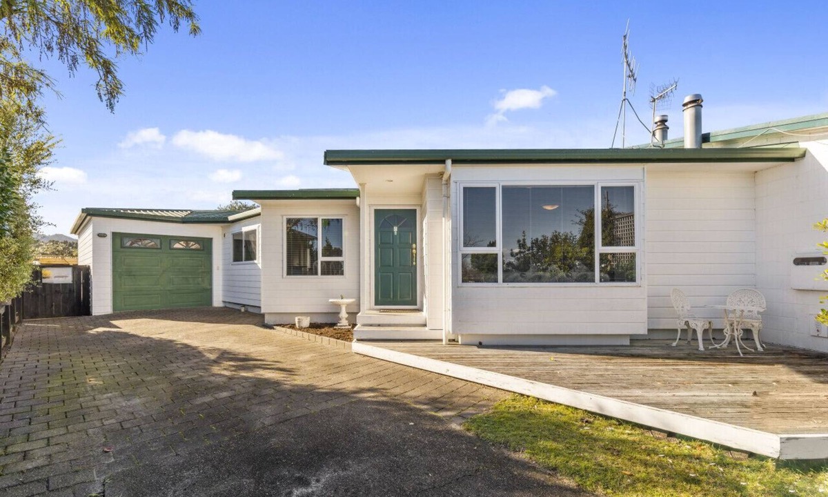 Richmond Heights House | Hampstead Place Cutie