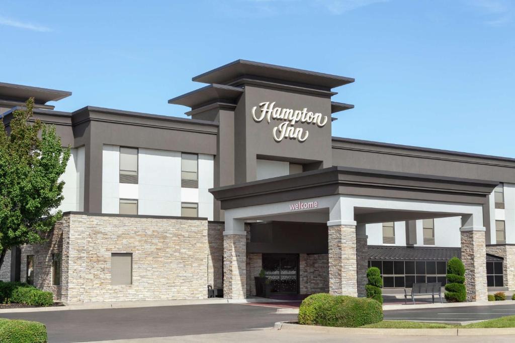 Midwest City Hotel | Hampton by Hilton Oklahoma City I-40 East- Tinker AFB