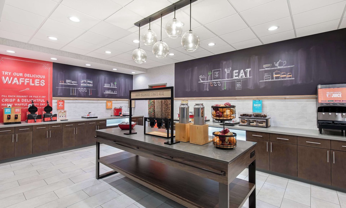 Albertville Hotel | Hampton Inn Albertville