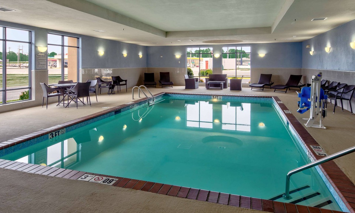 Caddo Valley Hotel | Hampton Inn Arkadelphia