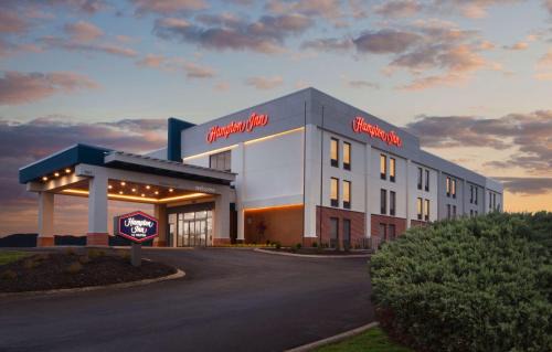 Athens Hotel | Hampton Inn Athens