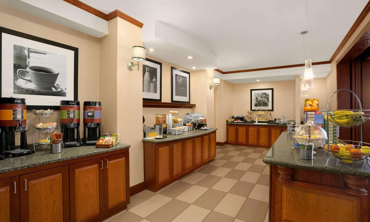 Athens Hotel | Hampton Inn Athens