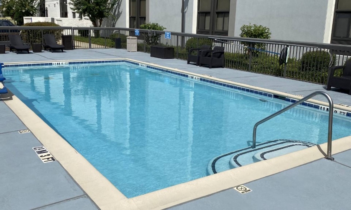 Auburn Hotel | Hampton Inn Auburn