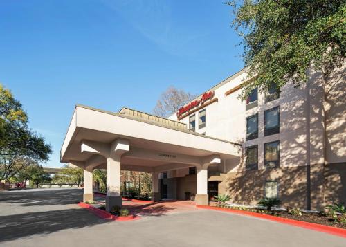 St. Johns Hotel | Hampton Inn Austin North