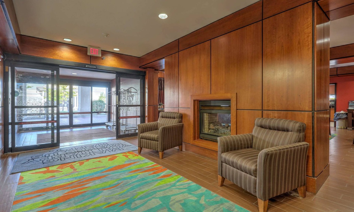Batavia Hotel | Hampton Inn Batavia