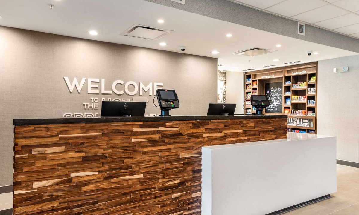 Batesville Hotel | Hampton Inn Batesville