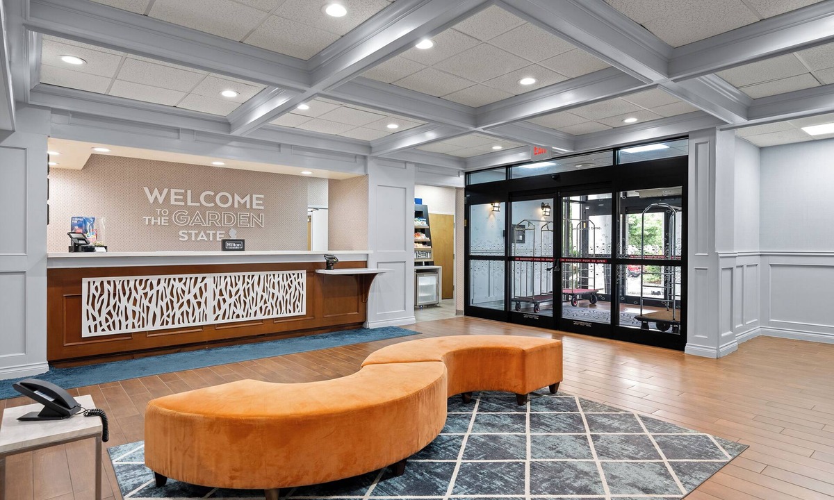 Bordentown Hotel | Hampton Inn Bordentown