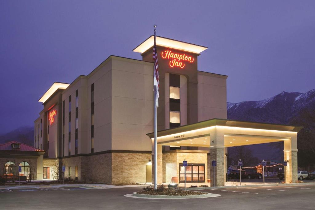 Brigham City Hotel | Hampton Inn Brigham City