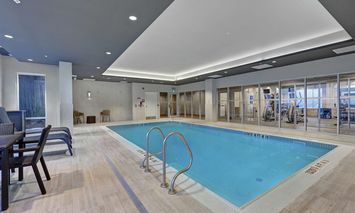 Peterborough Hotel | Hampton Inn by Hilton Peterborough
